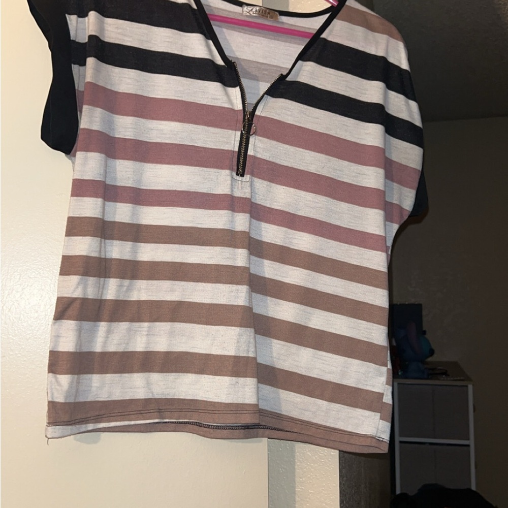 Striped Casual Zip-Up Blouse